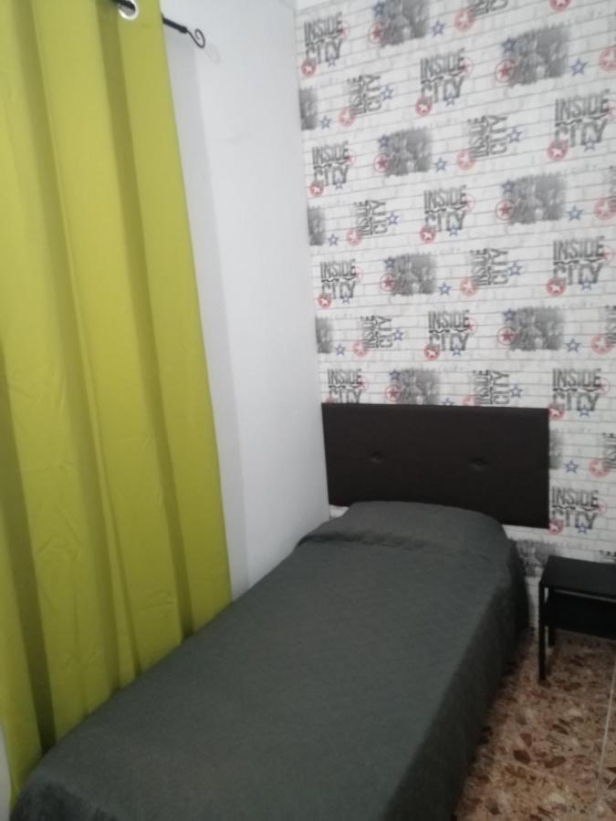 Pensión Alcaravaneras (adults Only) 2*